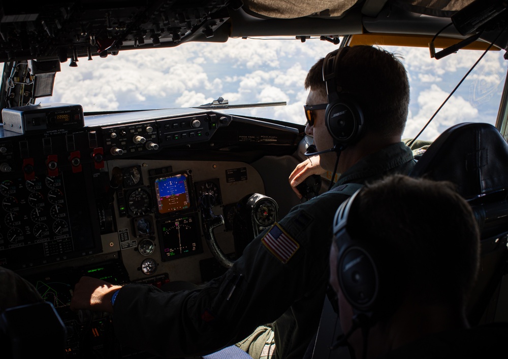 117th Air Refueling Wing refuels Romanian F-16s in the skies over Bucharest