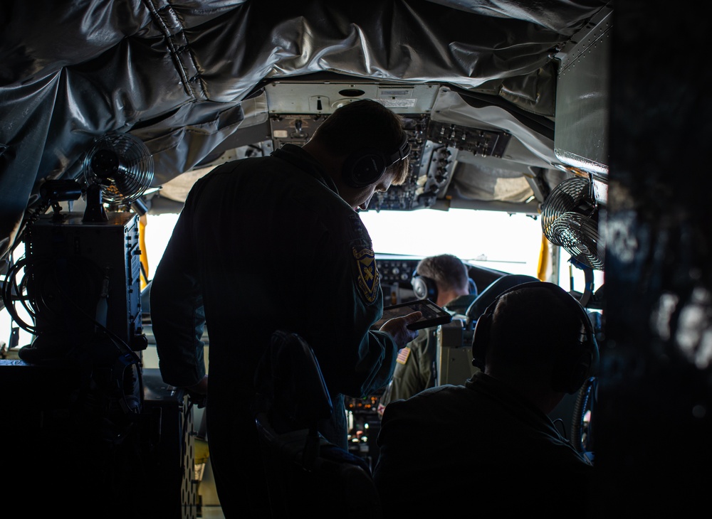 117th Air Refueling Wing refuels Romanian F-16s in the skies over Bucharest