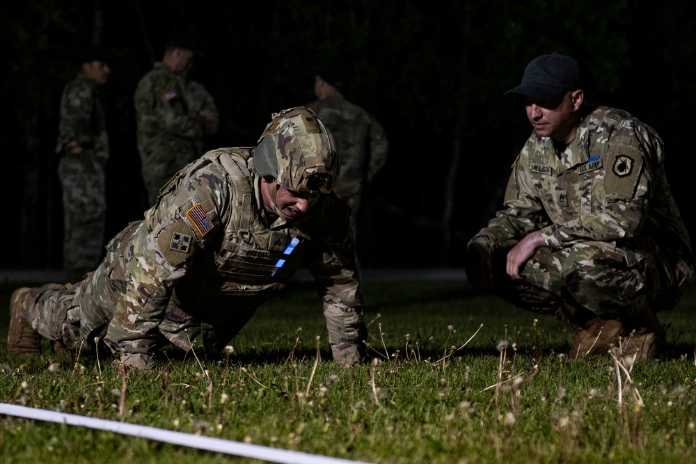 Expert Soldier Badge candidates complete Expert Physical Fitness Assessment