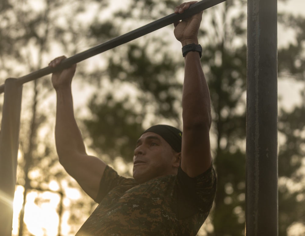 Fuerzas Comando 24 Physical Test