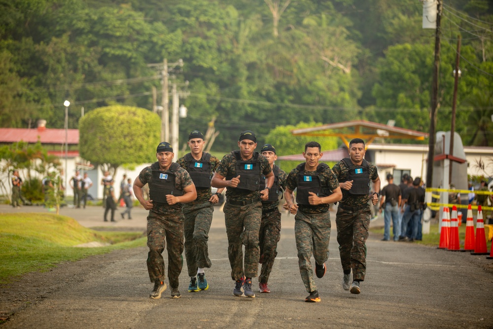 Fuerzas Comando 24 Physical Test