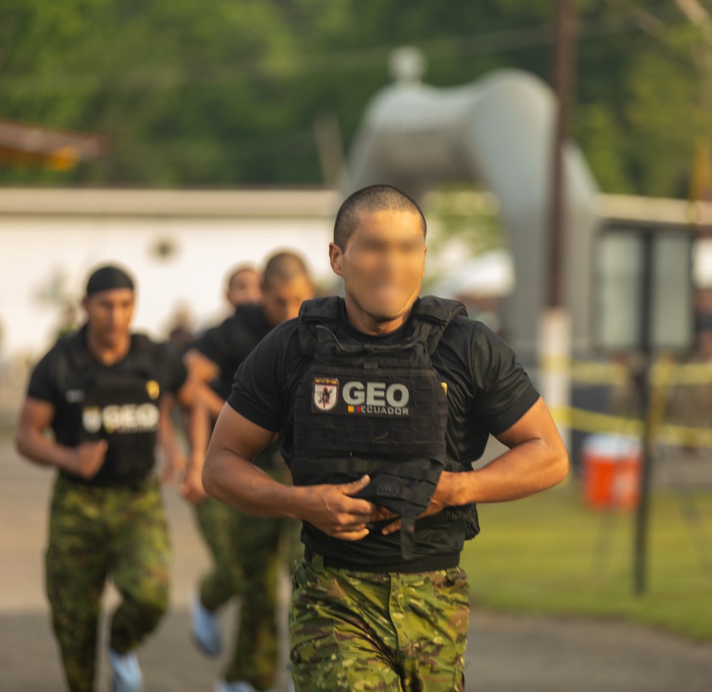 Fuerzas Comando 24 Physical Test