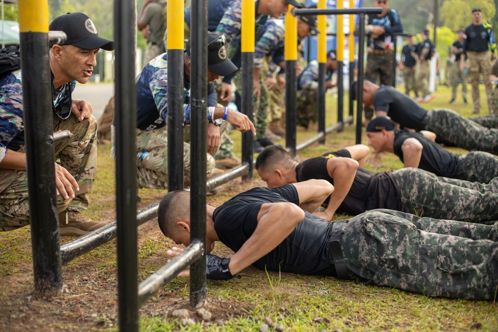 Fuerzas Comando 24 Physical Test