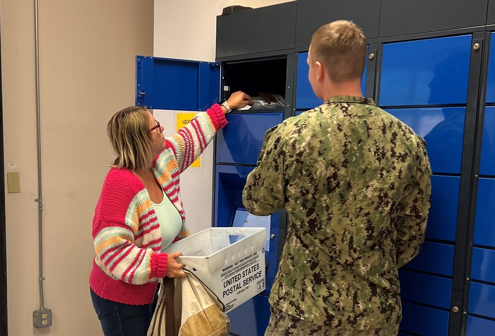 ‘Intelligent’ Locker Expansion at NAS Pensacola Opens Mail Service to Barracks Residents