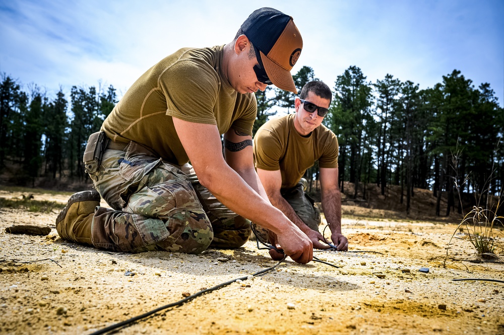 JB MDL Explosive Ordinance Training