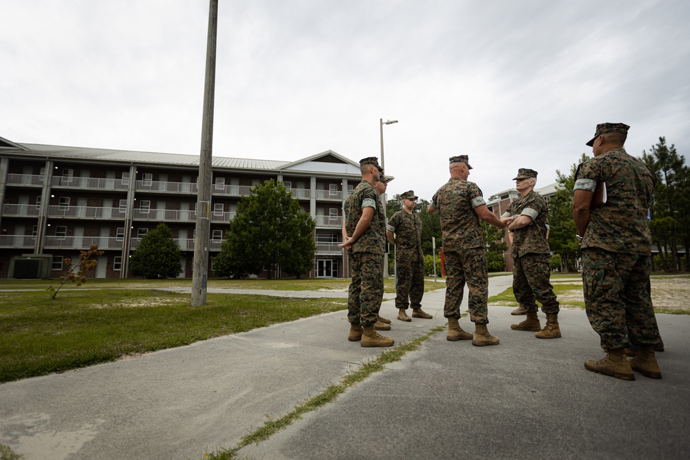 ACMC visits 2nd MLG Barracks FC504