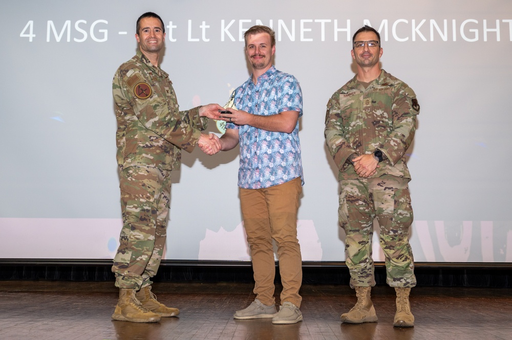 4th Fighter Wing hosts 1st Quarter Awards