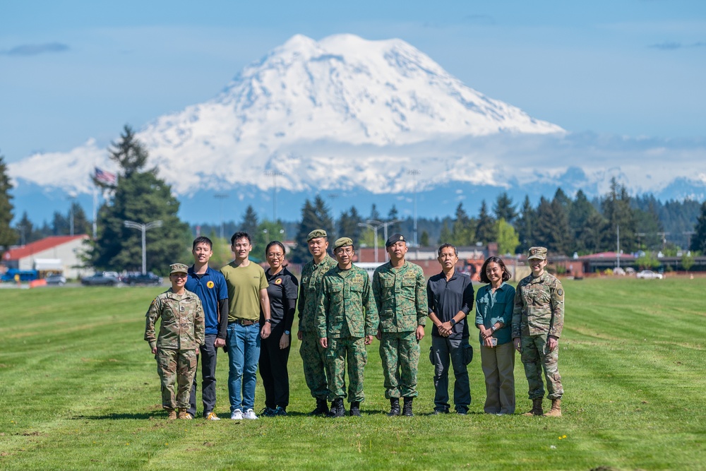 JBLM H2F hosts Singapore Armed Forces visit