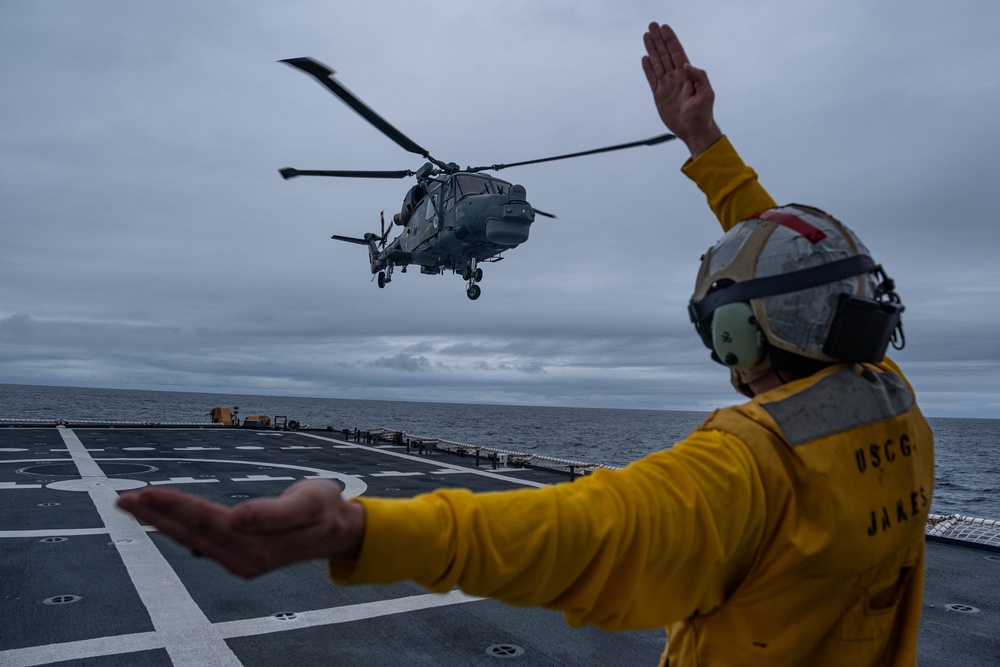 U.S. Coast Guard works with Brazilian navy helicopter crew