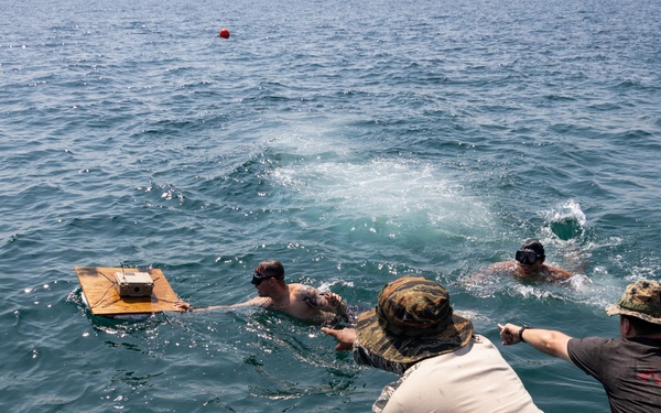 Dive Deep: U.S., Philippines make history in the Pacific Ocean during ACDC