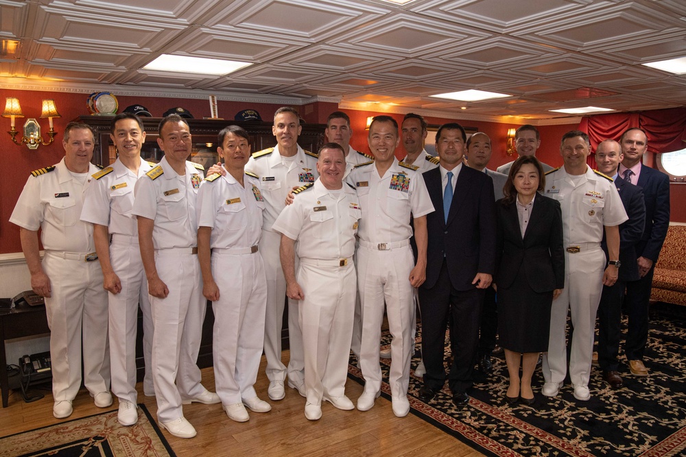 USS Ronald Reagan (CVN 76) hosts US Ambassador to Japan Rahm Emanuel, Japanese Government officials, leaders from the US Navy, JMSDF prior to departing Yokosuka, Japan after 9 years as FDNF carrier