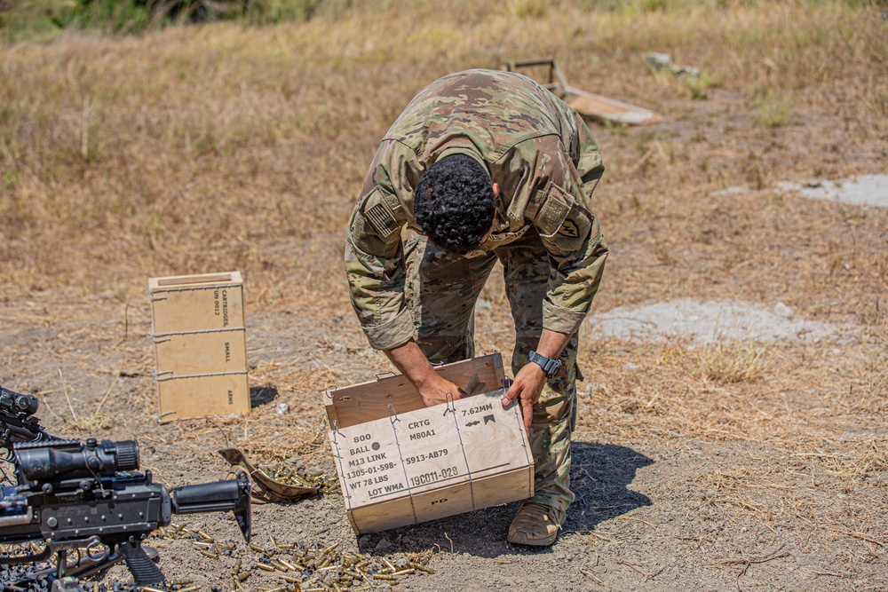 2nd Battalion, 27th Infantry Regiment, 3rd Infantry Brigade Combat Team, 25th Infantry Division conducts OPORD and AAR