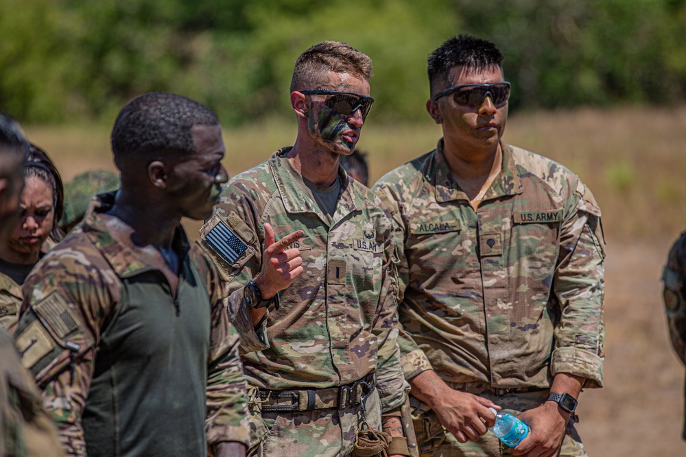 2nd Battalion, 27th Infantry Regiment, 3rd Infantry Brigade Combat Team, 25th Infantry Division conducts OPORD and AAR