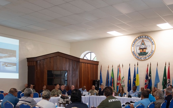 DoD Representatives Meet with Residents of Palau; Discuss Proposed Designation of Defense Site in Peleliu