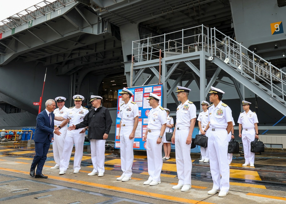 USS Ronald Reagan departs Yokosuka