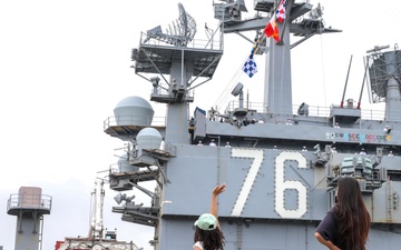 USS Ronald Reagan departs Yokosuka