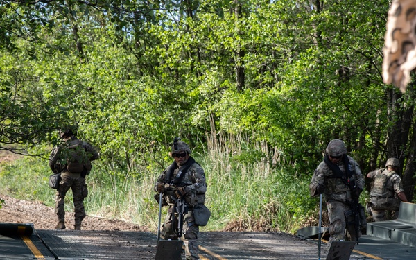43rd Multi-Role Bridge Company Wet Gap Crossing