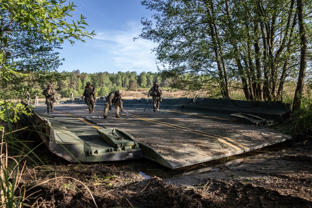 43rd Multi-Role Bridge Company Wet Gap Crossing