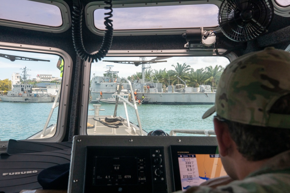 Ghana Navy and Ghana Police Service Conduct Maritime Interdiction Training from U.S., Dutch Forces in Ghana