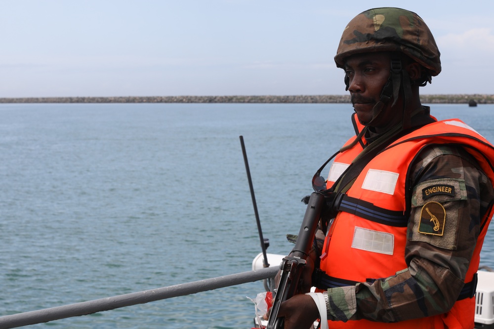 Ghana Navy and Ghana Police Service Conduct Maritime Interdiction Training from U.S., Dutch Forces in Ghana