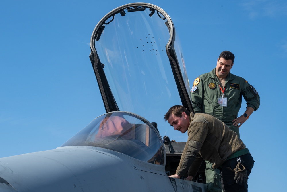 AK24: Airmen tour Spanish Air Force F-18 Hornet