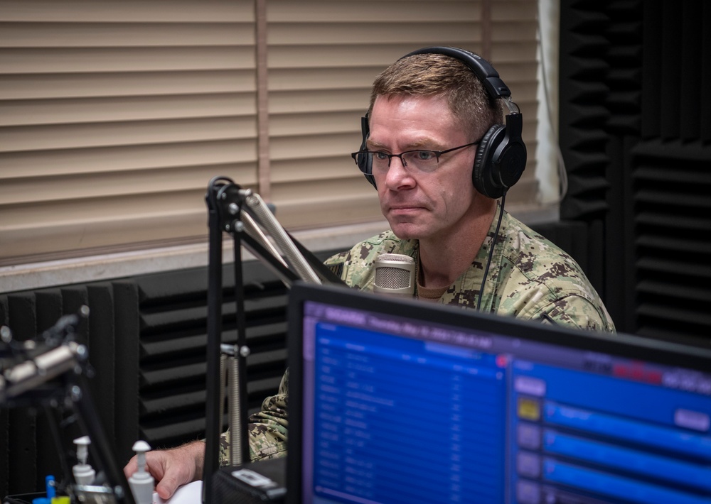 Capt. Aaron Shoemaker speaks about the importance of mental health on 105.9, the Eagle.