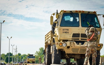 U.S. Army Reserve Units Unite for Railhead Operations at Fort Knox, KY