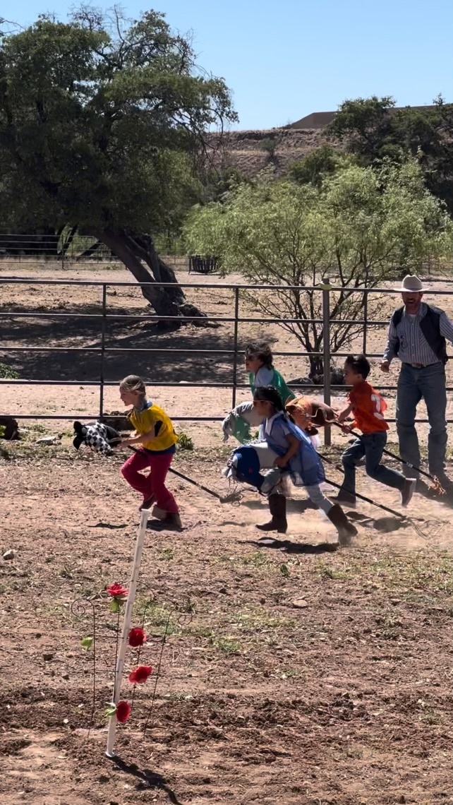 Nacho Horse wins first annual Buffalo Corral Hobbyhorse Derby