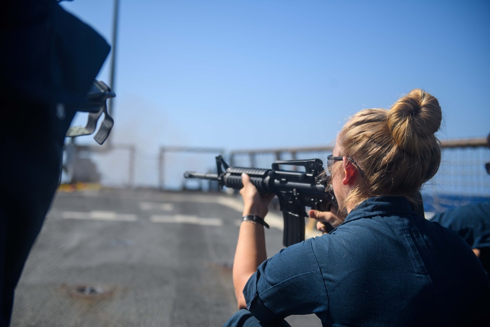 USS Laboon (DDG 58) Conducts a Live-Fire Exercise in the Red Sea