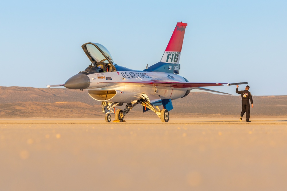 412th Test Wing recreates iconic livery for F-16 Viper Demo Team