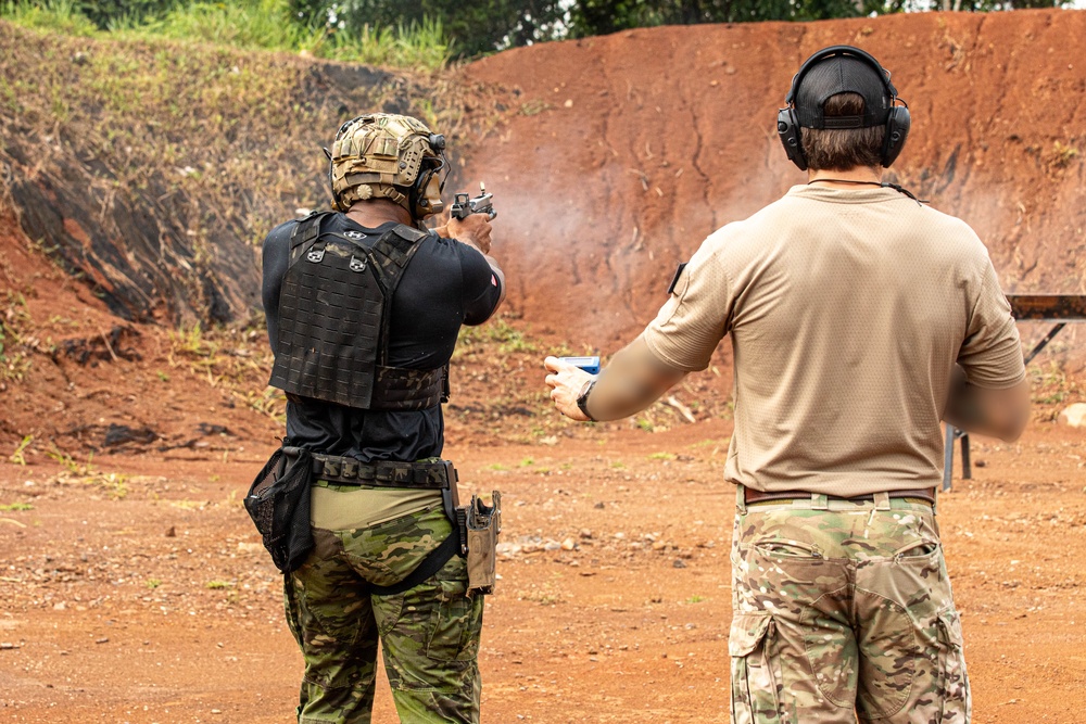 Fuerzas Commando 24 Assaulter Course