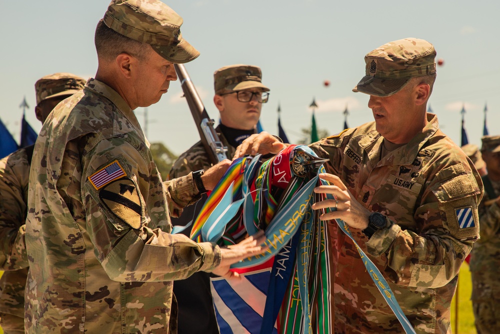 3rd Infantry Division uncases colors