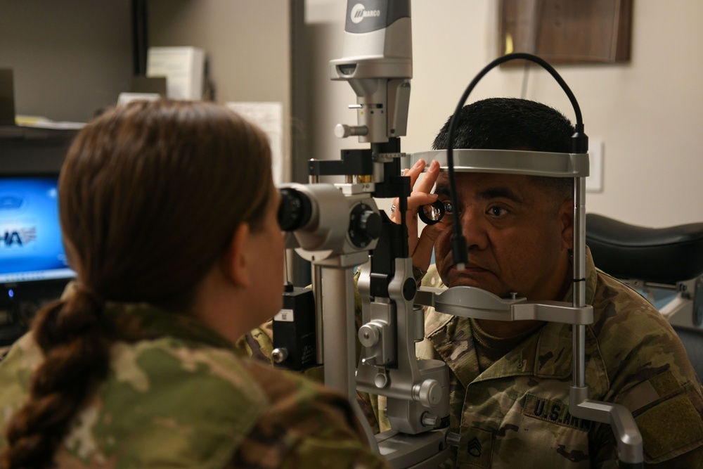 Battle Creek ANG Base optometrist sees training success during medical facility AT