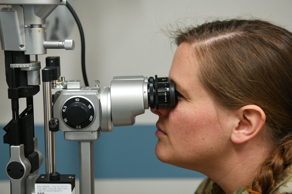 Battle Creek ANG Base optometrist sees training success during medical facility AT