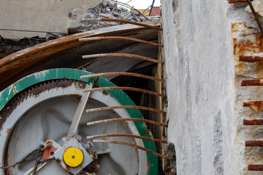 M/V DALI Wreckage