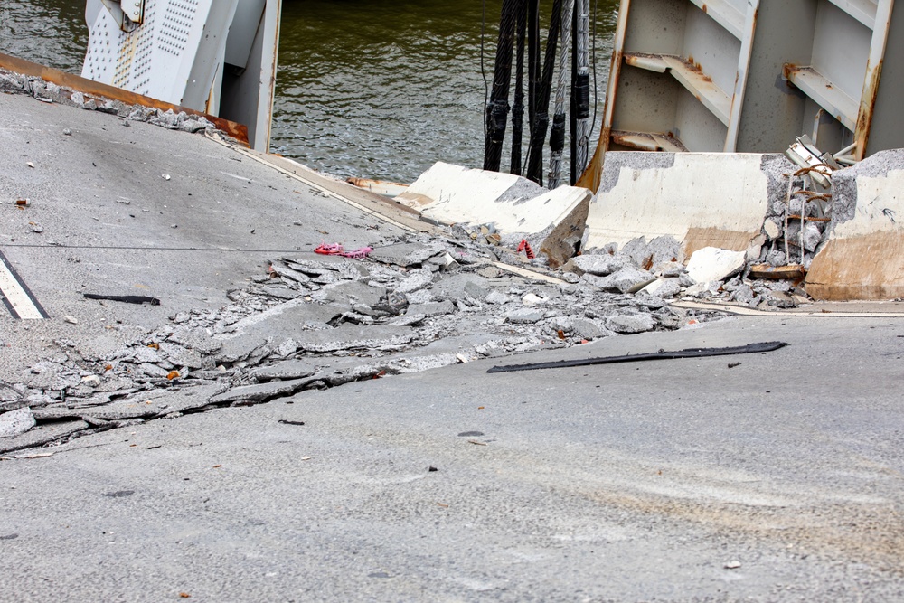 M/V DALI Wreckage