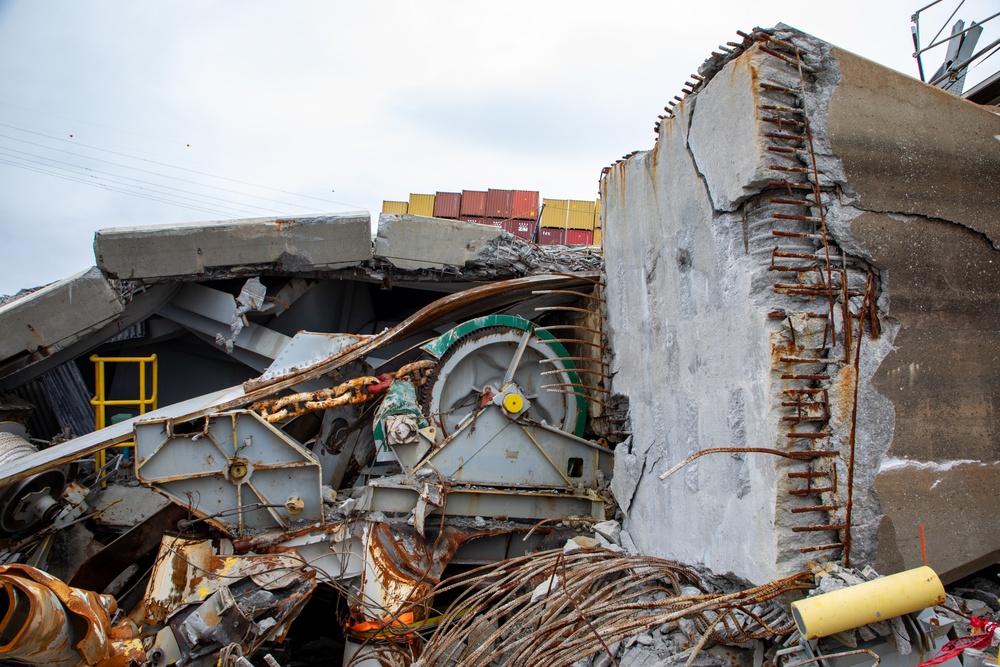 M/V DALI Wreckage