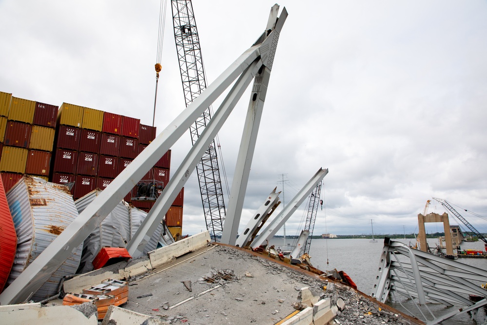 M/V DALI Wreckage