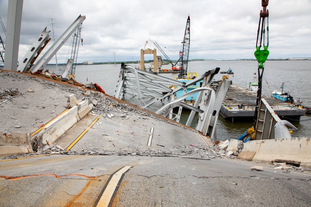 M/V DALI Wreckage