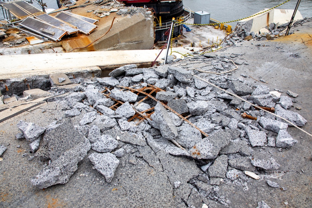 M/V DALI Wreckage