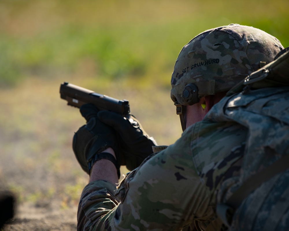 DVIDS - Images - U.S. Soldier Compete in the Region VI National Guard ...