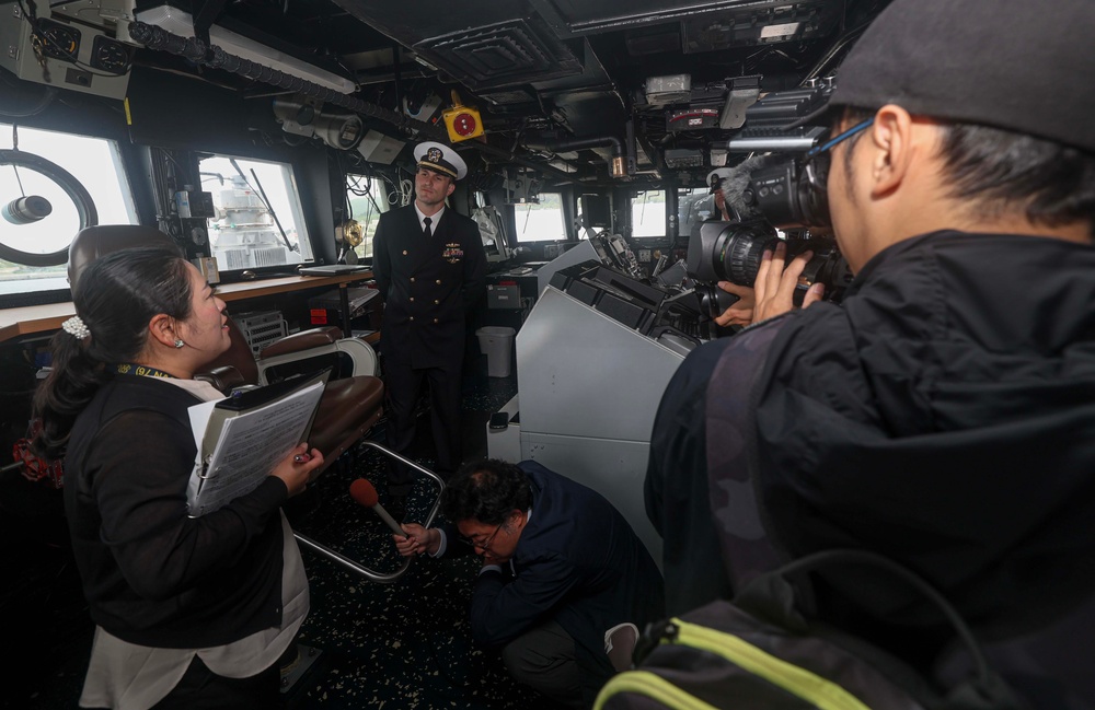 USS Warrior (MCM 10) Conducts Ship Tour for Local Media During Port Visit to Hakodate, Japan