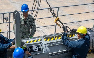 USS Emory S. Land Simulates Weapons Handling in Saipan