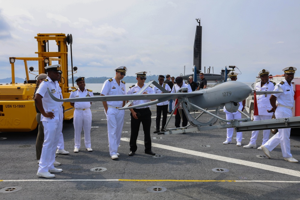 USS Hershel "Woody" Williams hosts DVs for Obangame Express