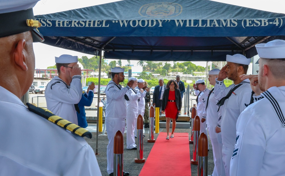 USS Hershel "Woody" Williams hosts DVs for Obangame Express