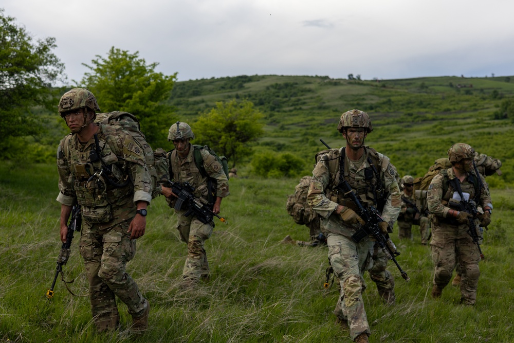 82nd Airborne Division Takes Part in Swift Response 24