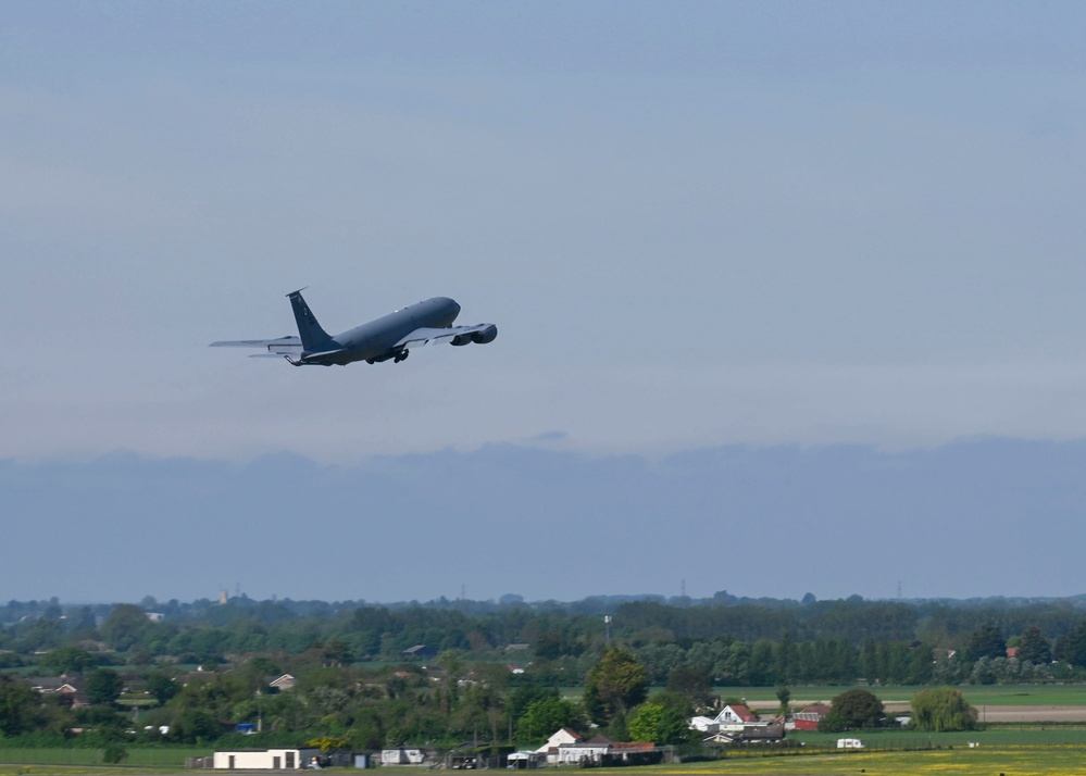 Exercise: Aw-R-Go, KC-135's Take Off