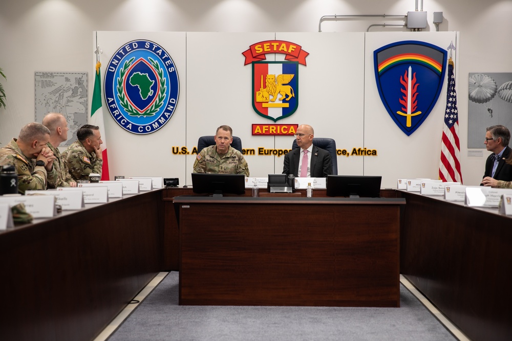 U.S. Ambassador Jack Markell visits the Vicenza military community