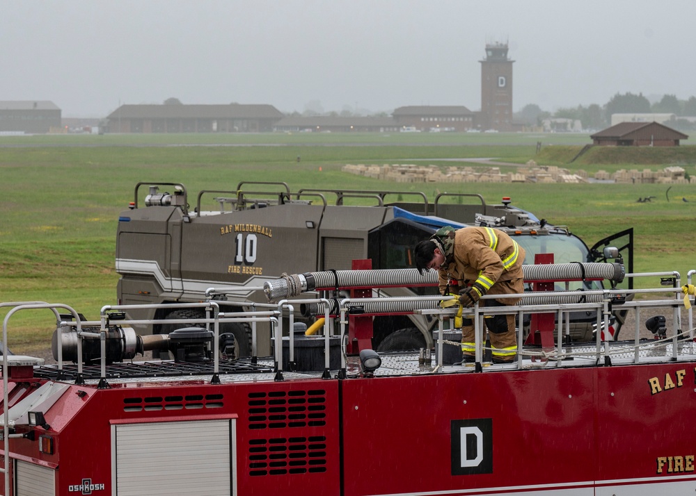 Exercise: Aw-R-Go, Simulated Aircraft Mishap