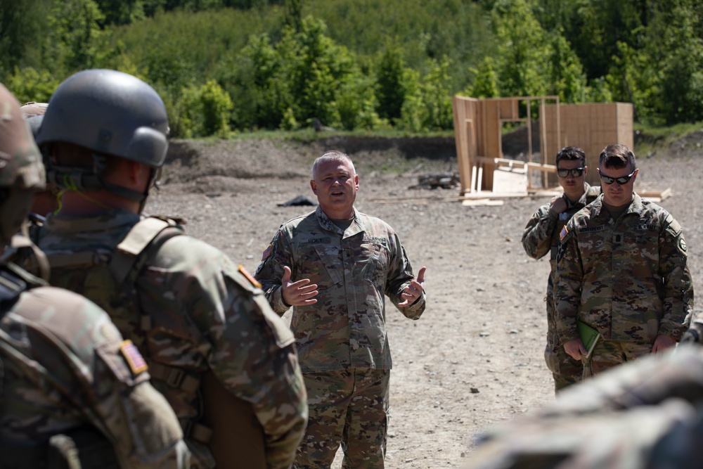 Brig. Gen. Murray Holt, WVNG briefs Soldiers at Libava, Czechia